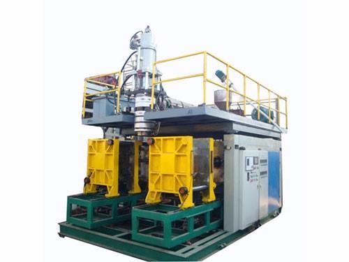 大（dà）型吹塑設備